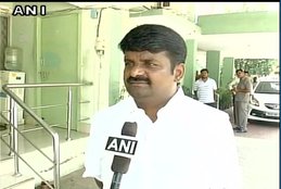 R K nagar seat, Cash for vote, Sasikala led faction of AIADMK, TTV Dinakaran, Cash for vote, Election commission of India, BY poll, Rs 89 crore distrubuted, TN news, Chennai