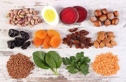 एनीमिया से खुद को महफूज रखने के लिए इन चीजों को जरूर करें अपनी डाइट में शामिल