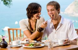 गर्मियों में अपनी डायट में शामिल करें ये चीजें और रहे फिट एंड कूल