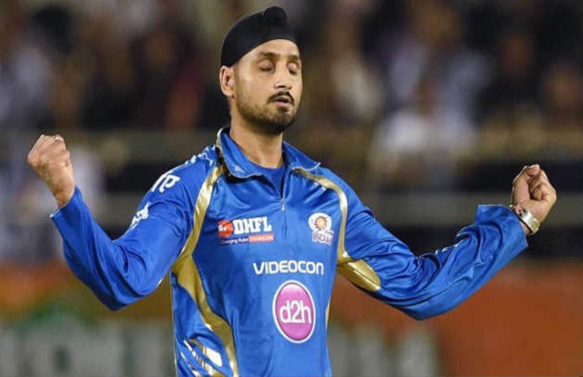 भारतीय क्रिकेट टीम के स्पिनर हरभजन सिंह (फाइल फोटो)