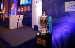 IPL 2017: आंखों देखा हाल बताने के लिए होगी 20 कमेंटेटरों की टीम, पहली बार माइक के पीछे होंगे माइकल क्लार्क