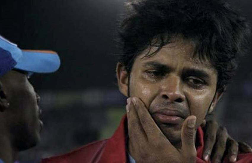 ipl 2017, ipl, ipl controversy, ipl news, ipl news in hindi, ipl news, ipl season 10, indian premier league, ipl srk, ipl harbhajan singh controversy, harbhajan singh, srk, shahrukh khan, deepika padukon, sreesanth, kieron pollard, sidharth malhotra, ipl latest news in hindi, ipl top controversies, Cricket news updates