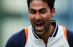 सुरक्षाबलों के साथ कथित बदसलूकी का वीडियो सामने आने पर भड़के मोहम्मद कैफ, बोले- हमारे जवानों के संयम को कमजोरी न समझें