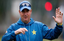 जानिए ऐसा क्या हुआ कि मिकी ऑर्थर ने पाकिस्तान की क्रिकेट को कह डाला 20वीं सदी की क्रिकेट