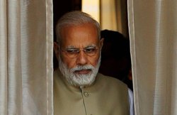 पत्रकार के इस सवाल पर 30 सेकेंड तक कुछ नहीं बोले थे नरेंद्र मोदी, बस घूरते रहे, देखिए वीडियो