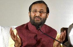 प्रकाश जावड़ेकर के मंत्रालय ने देश भर के लेक्चरर, प्रोफेसर से मांगी जाति-धर्म की जानकारी