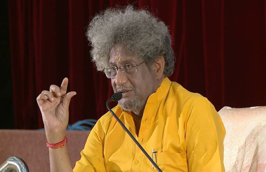 गायत्री परिवार के संचालक प्रणव पंड्या