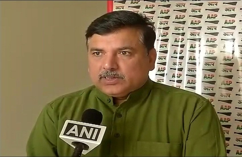 आम आदमी पार्टी (आप) के प्रवक्ता संजय सिंह (Photo: ANI) आम आदमी पार्टी (आप) के प्रवक्ता संजय सिंह (Photo: ANI)