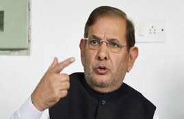 sharad yadav, sharad yadav bihar visit, शरद यादव का जनता से सीधा संवाद, nitish kumar, bihar cm nitish kumar, jdu, bjp, lalu yadav, rjd, congress, gujarat rajya sabha elections, ahmed patel, sonia gandhi, congress, disciplinary action against Sharad Yadav, Bihar news, Bihar politics, Patna news, Hindi news, India news, Latest news, Janatta