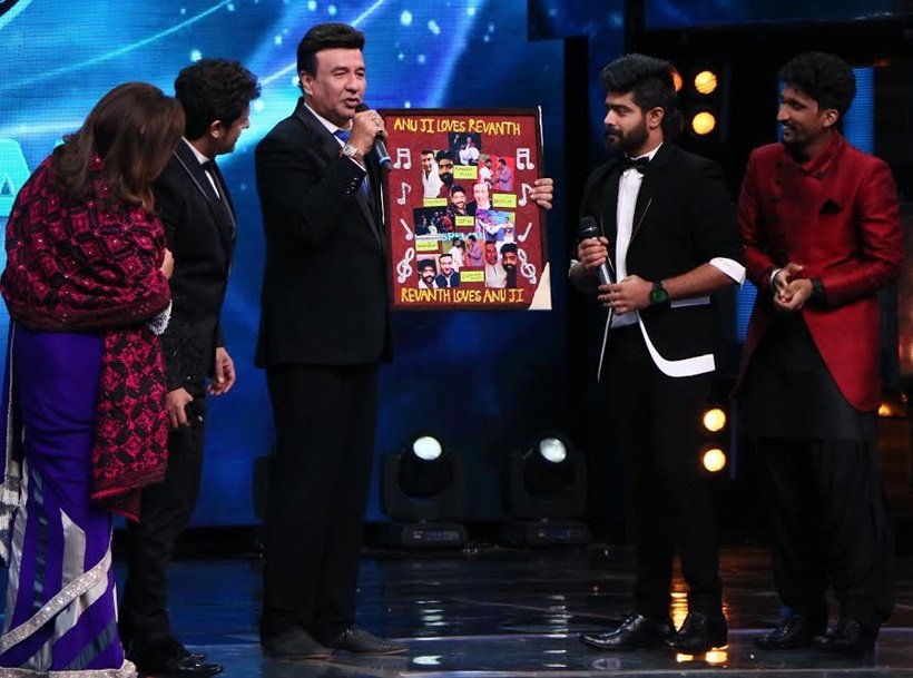 Raveena Tondon, arshad warsi, Dr Gulati, Sonu Nigam, farah Khan, sunil grover, indian idol , indian idol season 9, indian idol 9, lv revanth, pvsn rohit, arshad warsi, raveena tandon, gutthi, mashoor gulati, khuda baksh