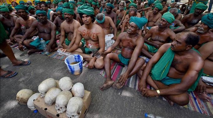 दुनिया मेरे आगेः समांतर दृश्य