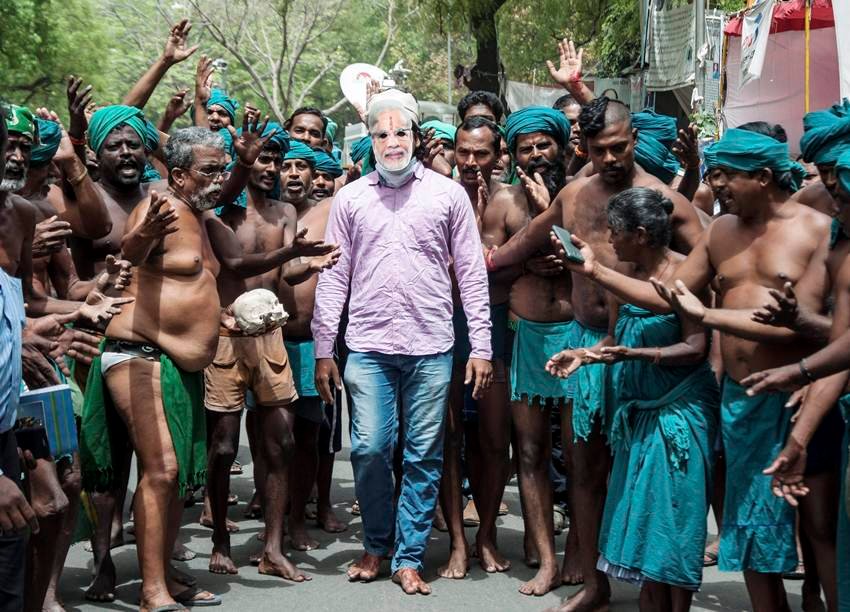 Drought, Farmer, Tamil Nadu, Centre, Loan, Loan waiver, Weather, PM Narendra modi, Jantar Mantar, Drought hit, Rain, Delhi, Tamil Nadu farmers, run naked, PM office, Narendra Modi, tamil farmers protests, tamil farmers jantar mantar, jantar mantar protests, tamil nadu, tamil nadu government, bjp, modi government, tamil nadu news, tamil farmers news, india news