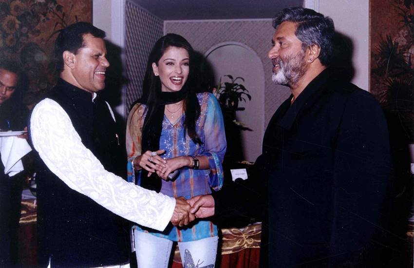 vijay mallya, vijay mallya in london, vijay mallya arrest, vijay mallya photo, vijay mallya with models, vijay mallya party, vijay mallya holiday, vijay mallya case