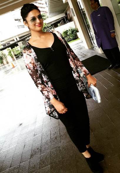 दिव्यंका ने एक्टिंग में डेब्यू दूरदर्शन से किया था। उन्हें पहचान जी टीवी के ड्रामा शो 'बनूं मैं तेरी दुल्हन' से मिली। इसके बाद उन्होंने कई टीवी सीरियल्स में काम करके नाम कमाया।