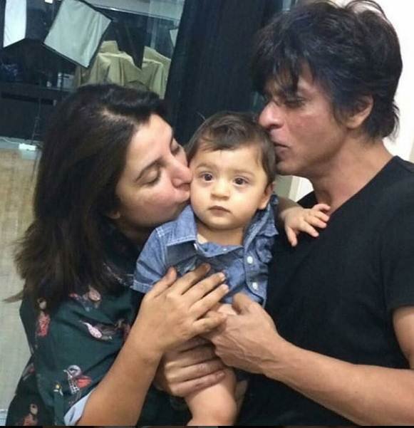 अबराम के बचपन की एक तस्वीर।