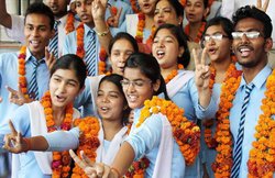 BSEB 12th Result: 64 फीसदी बच्‍चे फेल होने पर बोले ब‍िहार के शि‍क्षा मंत्री- नकल अौर पैरवी नहीं होने का नतीजा