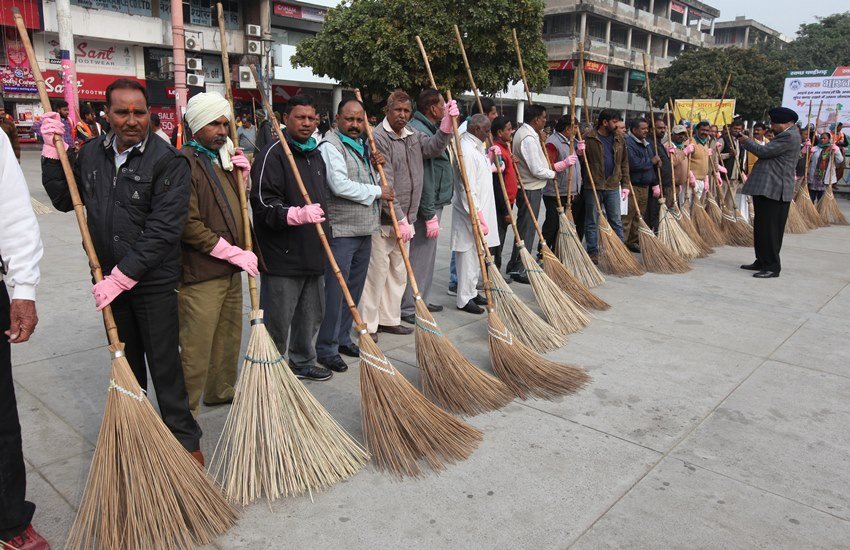 Clean City, Clean City names, Clean City in india, Clean City ranking, Clean City indore, Indore, Indore ranking, Indore clean city, Bhopal, Chandigarh, Survey, Survey of clean city, Survey report, State news