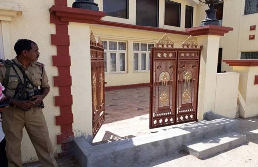 भाटिया के विरुद्ध आय से ज्यादा संपत्ति की शिकायत नोटबंदी के बाद से ही आयकर को मिल रही थी (IANS)