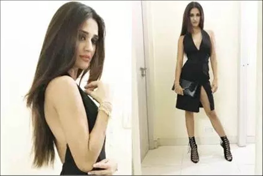 disha patani, disha patani photos, disha patani hot image, disha patani images, disjha patani ms dhoni the untold story, disha patani instagram, disha patani movies, disha patani bikini, disha patani bikin pictures, disha patani sexy images, disha patani sexy photos, disha patani karan johar party, disha patani news, entertainment news in hindi