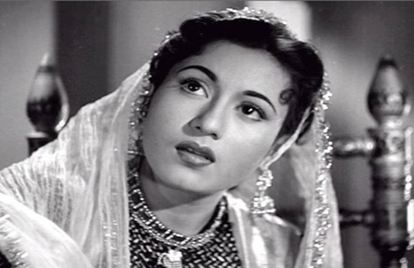 Bollywood actress Madhubala, Zulfikar Ali Bhutto, Bollywood actress Madhubala love Affair Madhubala, Madhubala, ormer prime minister of Pakistan, pakistan, ormer prime minister of Pakistan Zulfikar Ali Bhutto, Bollywood News