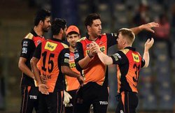 SRH vs MI: सनराइजर्स हैदराबाद ने 7 विकेट से मुंबई इंडियंस को दी मात