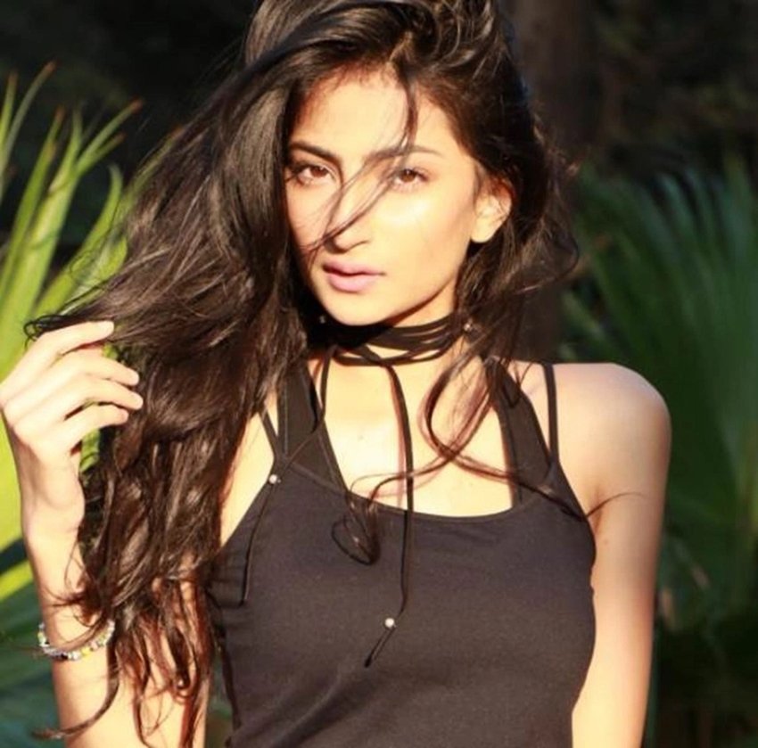 Shweta Tiwari DAUGHTER, Palak tiwari, Palak hot photos, Shweta Tiwari DAUGHTER Palak photos, Shweta Tiwari DAUGHTER Palak bollywood debut, Shweta Tiwari DAUGHTER Palak film, Shweta Tiwari, Shweta Tiwari family, Shweta Tiwari news, entertainment photos