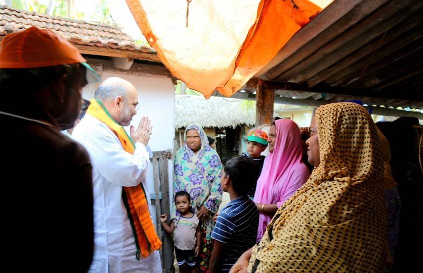 androth island shah,Madhya Pradesh,Lok Sabha,Amit Shah, BJP Door To Door campaign, BJP mass contact programme, Amit Shah, Amit Shah lunch At fisherman house