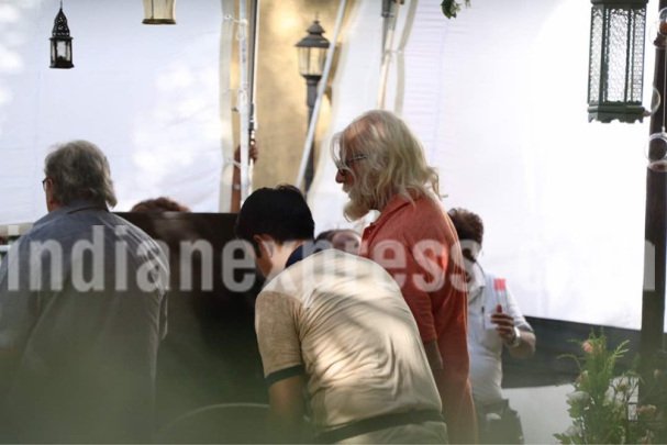 amitabh bachchan, rishi kapoor, 102 not out, 102 not out movie, 102 not out Amitabh Bachchan look, 102 not out Rishi Kapoor look, amitabh bachchan rishi kapoor new film, amitabh bachchan rishi kapoor new movie, amitabh bachchan rishi kapoor 102 not out,102 not out movie set pics, on the sets 102 not out pics, amitabh bachchan 102 year old, amitabh rishi film, 102 not out stills, amitabh bachchan rishi kapoor movie updates, indian express, entertainment news, bollywood news updates