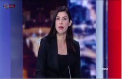 प्रोग्राम कर रही थी, तभी आई चैनल बंद होने की खबर, एंकर के निकल आए आंसू