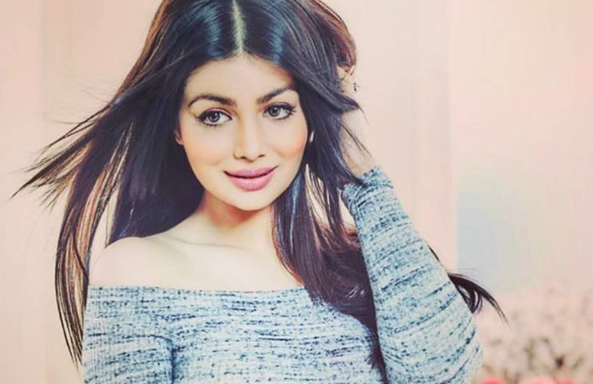 bollywood, bollywood stories, bollywood movie, religion conversion, bollywood celebrities convert to islam, bollywood actors in islam, dharmendra, amrita singh, aysha takia, mamta kulkarni, sharmila tagore