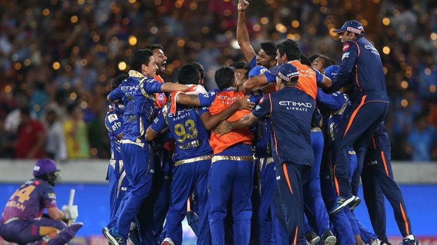 IPL मैच के दौरान की तस्वीर IPL मैच के दौरान की तस्वीर