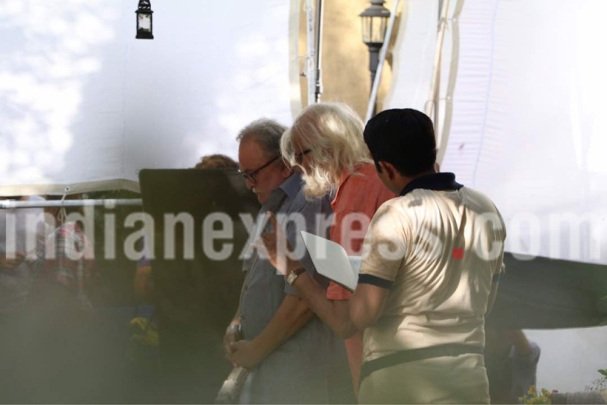 amitabh bachchan, rishi kapoor, 102 not out, 102 not out movie, 102 not out Amitabh Bachchan look, 102 not out Rishi Kapoor look, amitabh bachchan rishi kapoor new film, amitabh bachchan rishi kapoor new movie, amitabh bachchan rishi kapoor 102 not out,102 not out movie set pics, on the sets 102 not out pics, amitabh bachchan 102 year old, amitabh rishi film, 102 not out stills, amitabh bachchan rishi kapoor movie updates, indian express, entertainment news, bollywood news updates