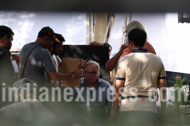 amitabh bachchan, rishi kapoor, 102 not out, 102 not out movie, 102 not out Amitabh Bachchan look, 102 not out Rishi Kapoor look, amitabh bachchan rishi kapoor new film, amitabh bachchan rishi kapoor new movie, amitabh bachchan rishi kapoor 102 not out,102 not out movie set pics, on the sets 102 not out pics, amitabh bachchan 102 year old, amitabh rishi film, 102 not out stills, amitabh bachchan rishi kapoor movie updates, indian express, entertainment news, bollywood news updates