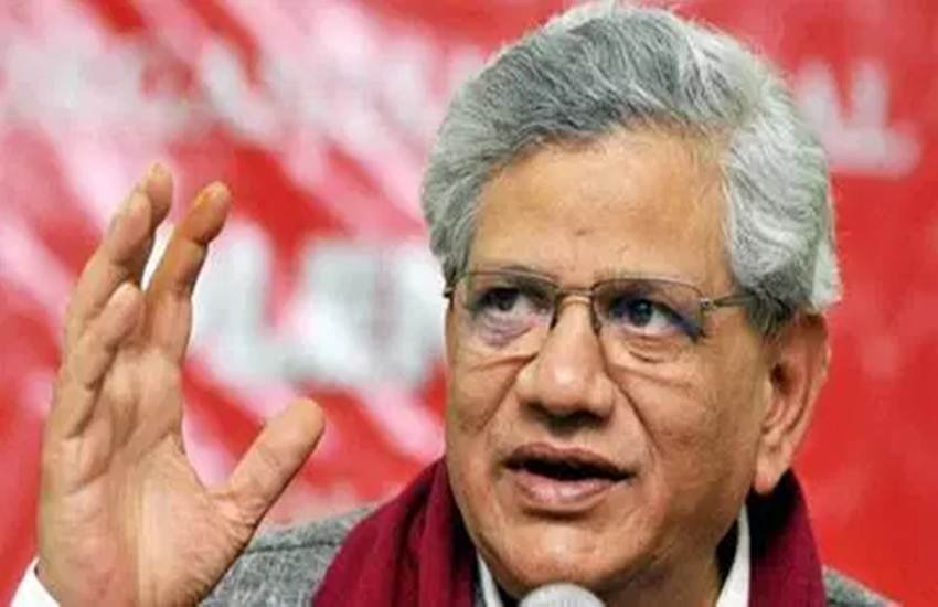 Sitaram Yechury, Sitaram Yechury Attacked, Sitaram Yechury Heckled, CPI, CPI-M, Press Conference, Hindi News