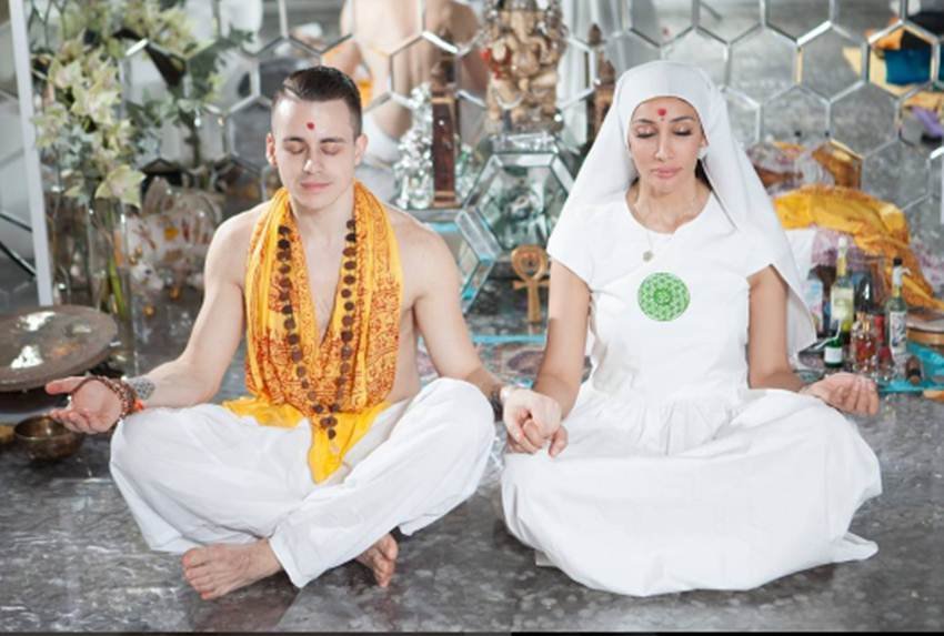sofia hayat, sofia hayat marriage, sofia hayat wedding, sofia hayat instagram, sofia hayat allah mother, sofia hayat controversies, sofia hayat om controversy, sofia hayat husband, sofia hayat third marriage, sofia hayat news, entertainment news