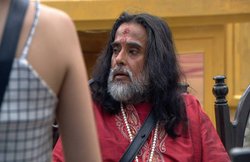 अब वीडियो में कह रहे हैं स्वामी ओम- हमारे ब्रांड की ब्रा आ रही है, इसे पहनने से बढ़ जाएगी महिलाओं की खूबसूरती