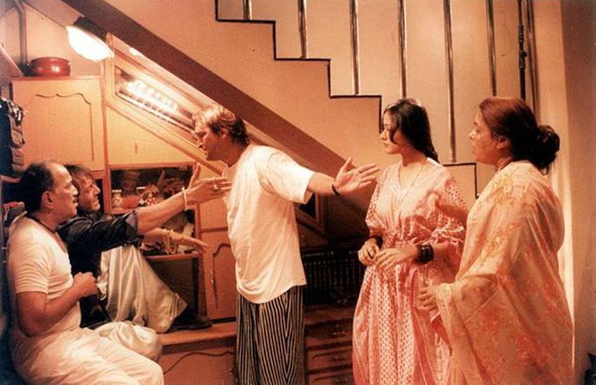 Sanjay Dutt, Reema Lagoo, Mahesh Manjrekar