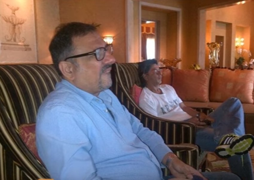 shahrukh khan, king of romance, romantic hero, shahrukh, deewana, kuch kuch hota hai, shahrukh khan biography, gauri khan, abram khan, suhana khan, GAURI KHAN, Aryan Khan, Parents Shah Rukh Khan, Gauri Khan pakistan, shah Rukh Khan's daughter Suhana Khan, mannat, dubai house ho shahrukh khan, bollywood filns, bolllywood news, bollywood hindi news, bollywood filmy gyan, bollywood entertainment news