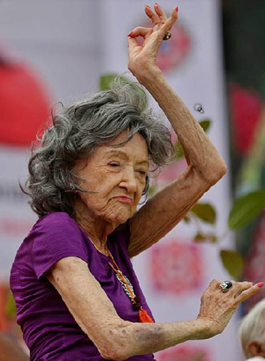 Yoga instructor, Yoga instructor Tao Porchon-Lynch, 98 year old Yoga instructor, International Yoga Day in Bangalore