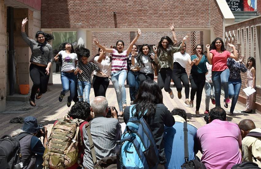 aiims mbbs, aiims mbbs result, aiims mbbs result 2017, www.aiimsexams.org, aiimsexams.org, mbbs.aiimsexams.org, aiims mbbs entrance exam, aiims mbbs entrance exam result, aiims result 2017, aiims result, mbbs aiims, mbbs aiims result, mbbs aiims result 2017, mbbs latest news, aiims mbbs air, aiims mbbs rank