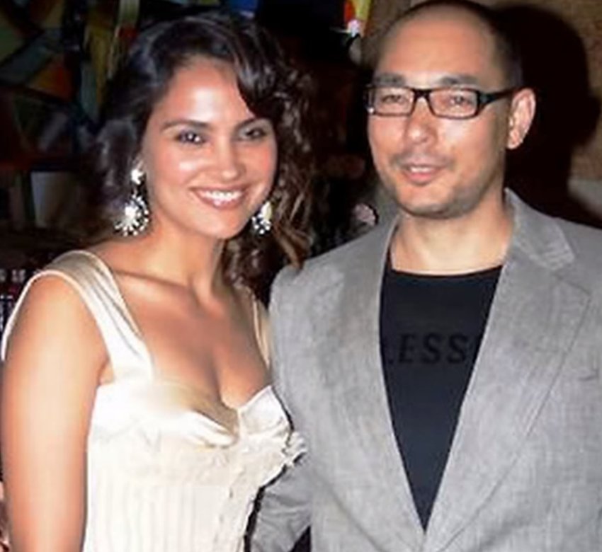 Bollywood Stars Live in Relationship, Bollywood Stars Live in, Live in Relationship, Aamir Khan Kiran Rao, Saif Ali Khan Kareena Kapoor, Abhay Deol, Ranveer Singh Deepika Padukone, Ranbir Kapoor Katrina Kaif, Sushant Singh Rajput and Ankita Lokhande, Bollywood News in Hindi, Entertainment News in Hindi