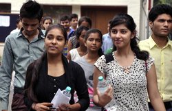 NEET 2017: CBSE ने जारी की नीट परीक्षा की आंसर की, जानिए- कब तक एक्टिवेट रहेगा लिंक