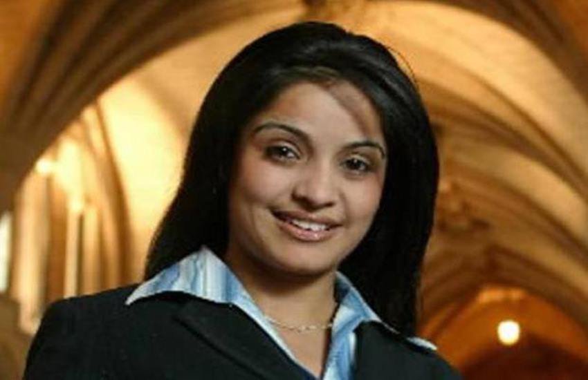 रूबी धल्ला- रूबी भारतीय मूल की हैं। वो कनाडा में लेबर पार्टी की ओर से सदस्य चुनी गई थी। (facebook)