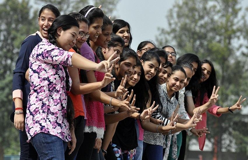 du ug, du ug cut off, du cut off 2017, du admission 2017, du admission, www.du.ac.in, du.ac.in, du cut off, du second cut off 2017, du second cut off list, du second cut off list 2017, du ug cut off list, delhi university ug admission 2017, delhi university cut off list, delhi university ug cut off list, delhi university, delhi university latest news