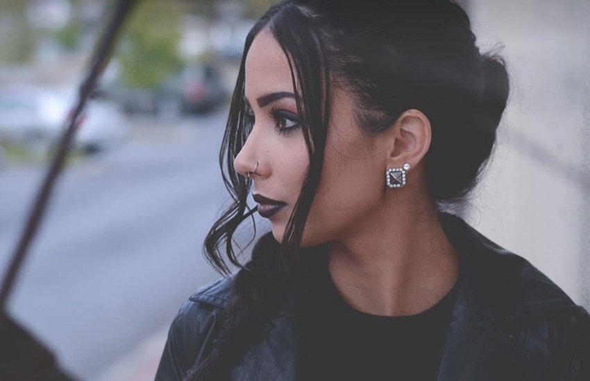 eyes, makeup, eye makeup tips, how to do smokey eye makeup, smokey eye makeup tips, light makeup, light eye makeup, bold eye makeup tips, eye makeup tips in hindi, how to do smokey eye makeup in hindi, smokey eye makeup tips in hindi, bold eye makeup tips in hindi, beauty tips, beauty tips in hindi, lifestyle news, lifestyle news in hindi, jansatta