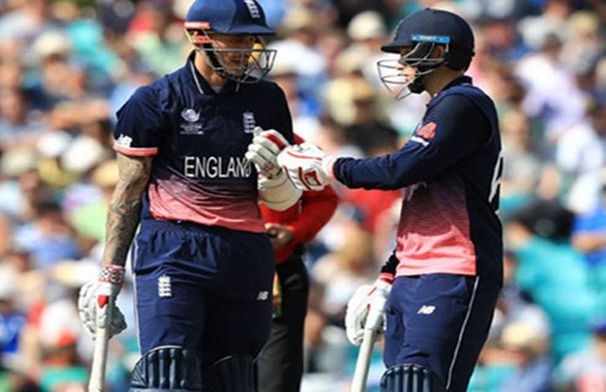 एलेक्स हेल्स और जो रूट की जोड़ी ने 2015 विश्व कप के बाद से ही सबसे ज्यादा औसत से रन बनाया है।(Photo: ECB) एलेक्स हेल्स और जो रूट की जोड़ी ने 2015 विश्व कप के बाद से ही सबसे ज्यादा औसत से रन बनाया है।(Photo: ECB)