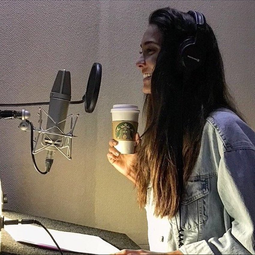 lisa haydon, Lisa Haydon Age, lisa haydon husband, lisa haydon movies, lisa haydon unknown facts, lisa haydon interesting facts, lisa haydon lisa haydon marriage, bollywood news in hindi, entertainment news in hindi