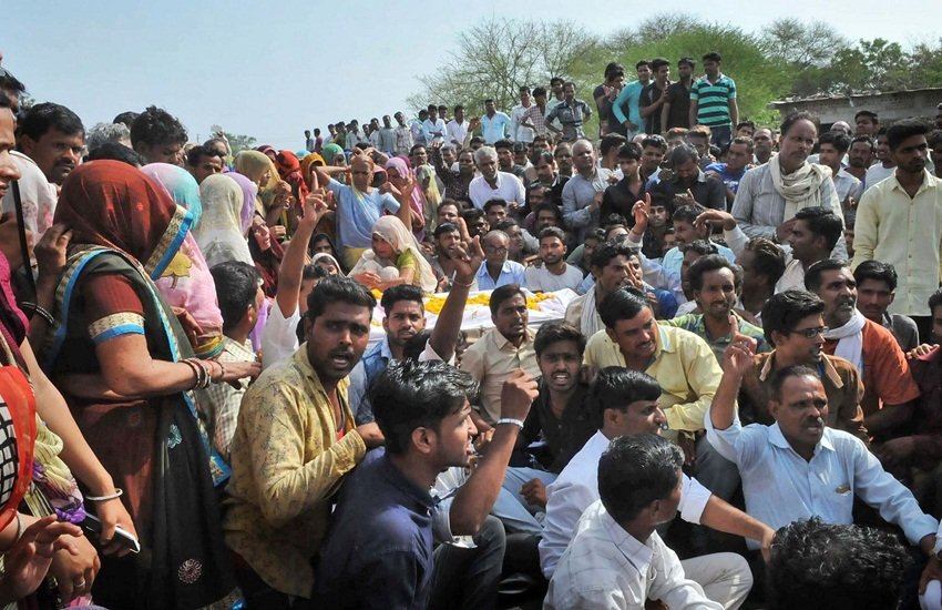 Madhya Pradesh farmers protest Madhya Pradesh farmers protest