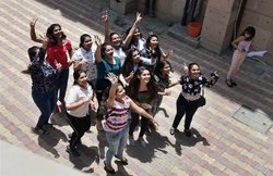 Maharashtra SSC Result 2017 LIVE: 10वीं परीक्षा के नतीजे घोषित, 89 फीसदी बच्चे हुए पास