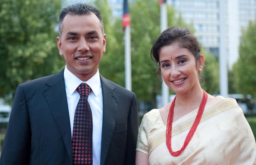 manisha koirala, Manisha Koirala and Aryan Vaid, Manisha Koirala and Cecil Anthony, Manisha Koirala and DJ Whosane, Manisha Koirala and Nana Patekar, manisha Koirala-and-Samrat-Dahal, entertainment news, bollywood, filmy news, jansatta